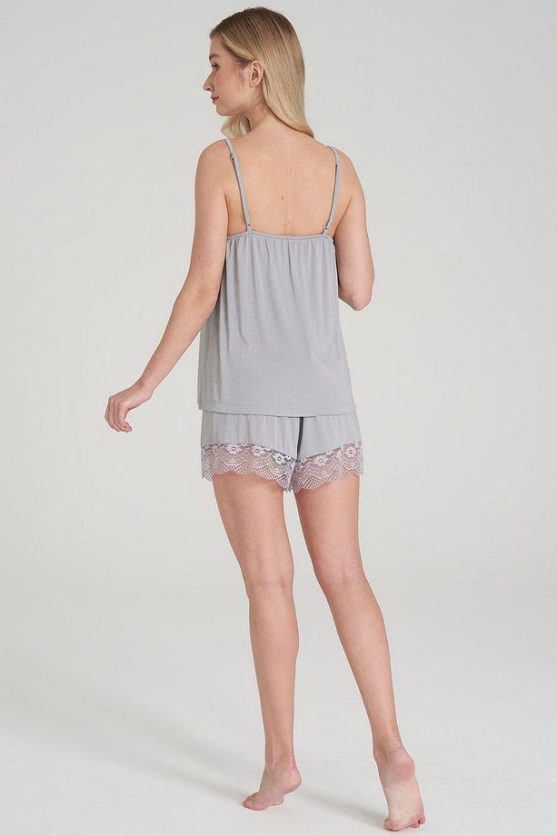 Kadın Gri İp Askılı Şortlu Pijama Takımı 1600 - 3