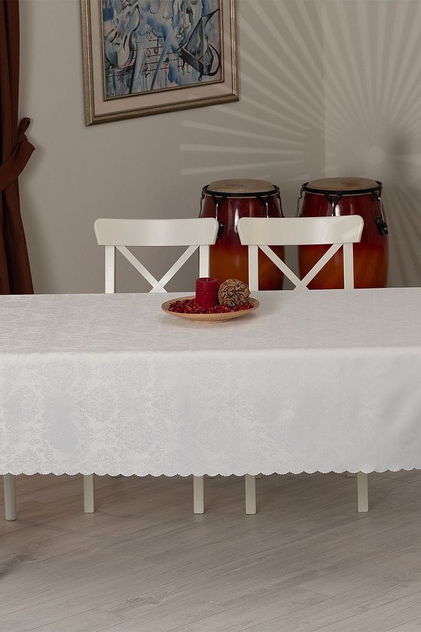 Dertsiz Leke Tutmaz Jakarlı Polyester Günlük Kullanım Masa Örtüsü Krem - 2