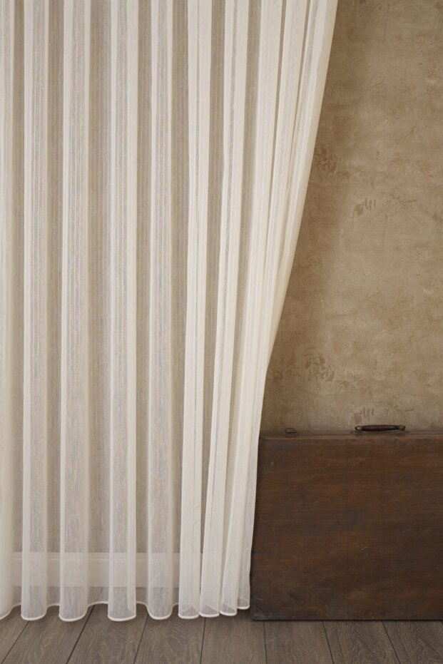 Thin Striped Slub Tulle Cream Pleatless