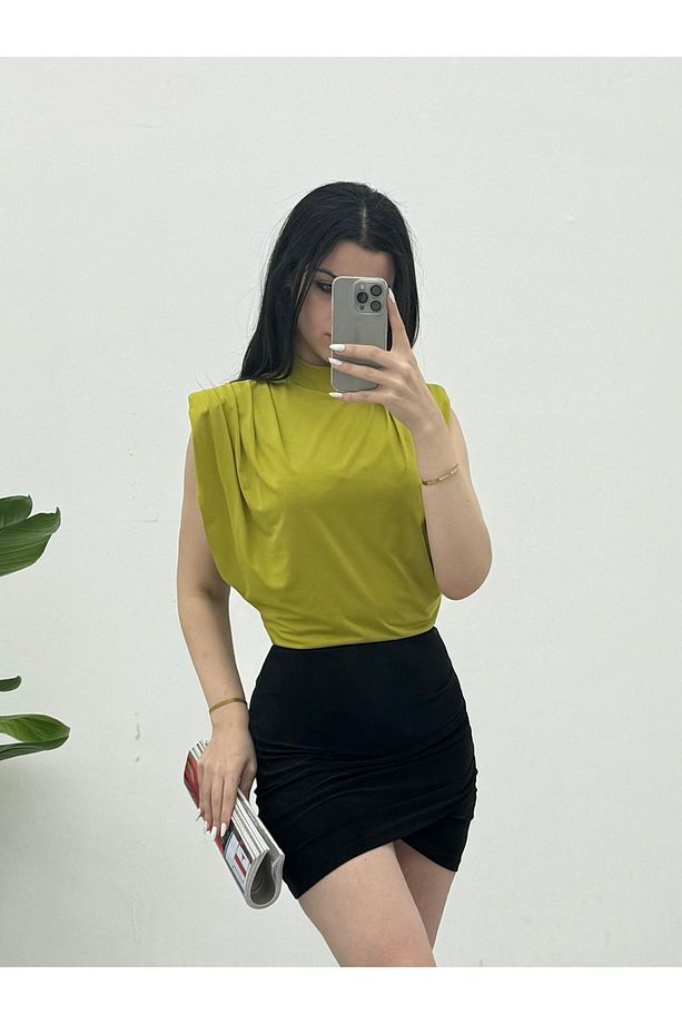Sıfır Kol Vatkalı Sandy Bluz - 3