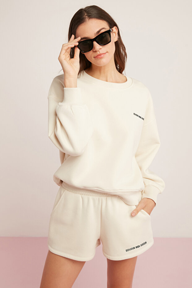 Modest Sandra Women's Cotton Fleece Inside Soft Printed Round Neck Comfort Vanilla Sweatshirt