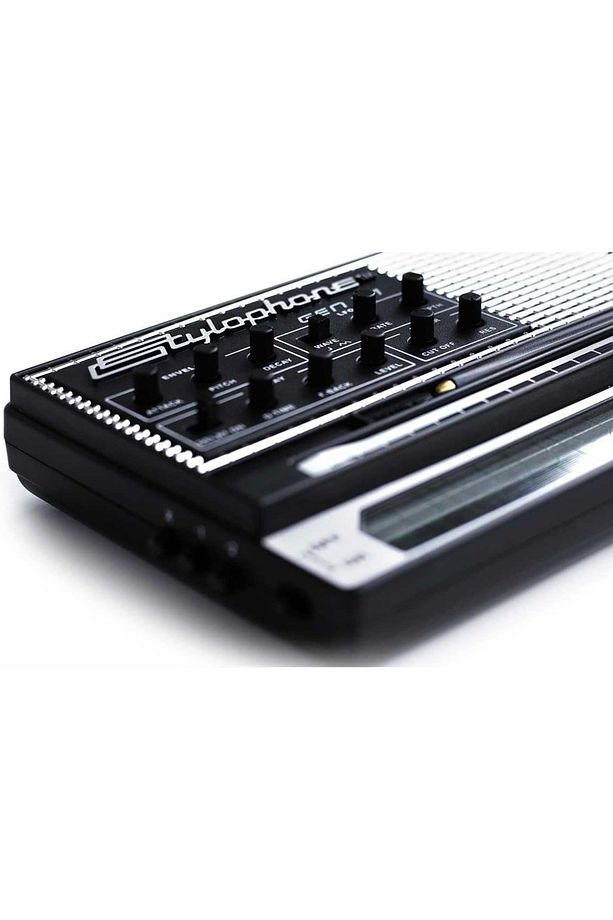 Gen X-1 Portable Analog Synthesizer - 3