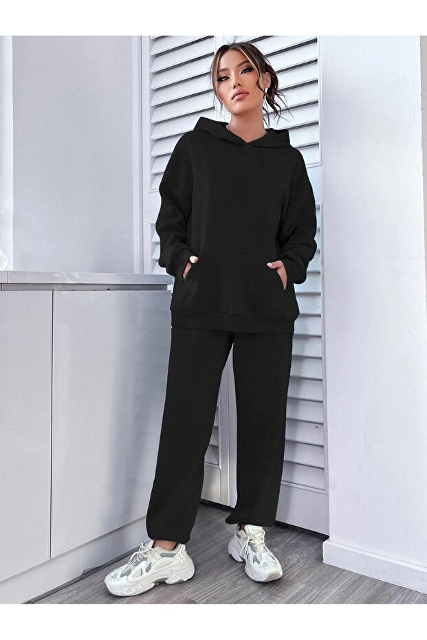 Women's Oversized Sweatshirt and Sweatpants Set