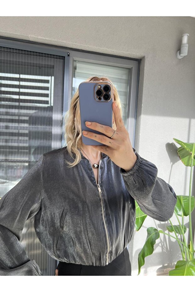 Marka Model Parlak Bomber Ceket - 2
