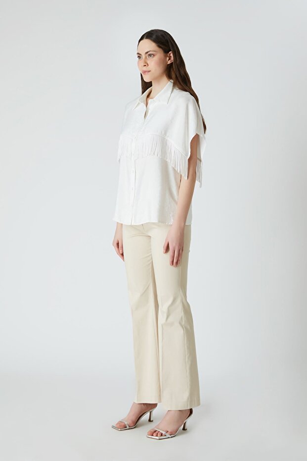 Beyaz saçaklı gömlek - 3