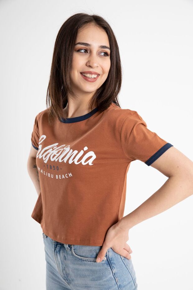 Women's California Printed Crop T-Shirt