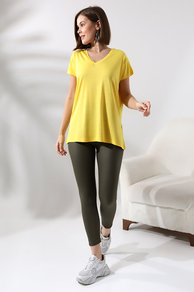 Casual V-Neck Short Sleeve T-Shirt 19410 LIGHT YELLOW