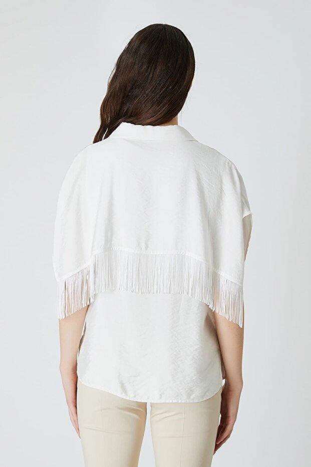 Beyaz saçaklı gömlek - 2