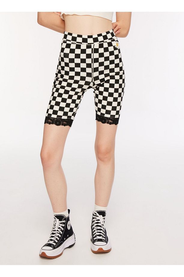 Normal Siyah Kadın Şort VN00074SBLK1 OVERSIZED FLORAL LE - 4