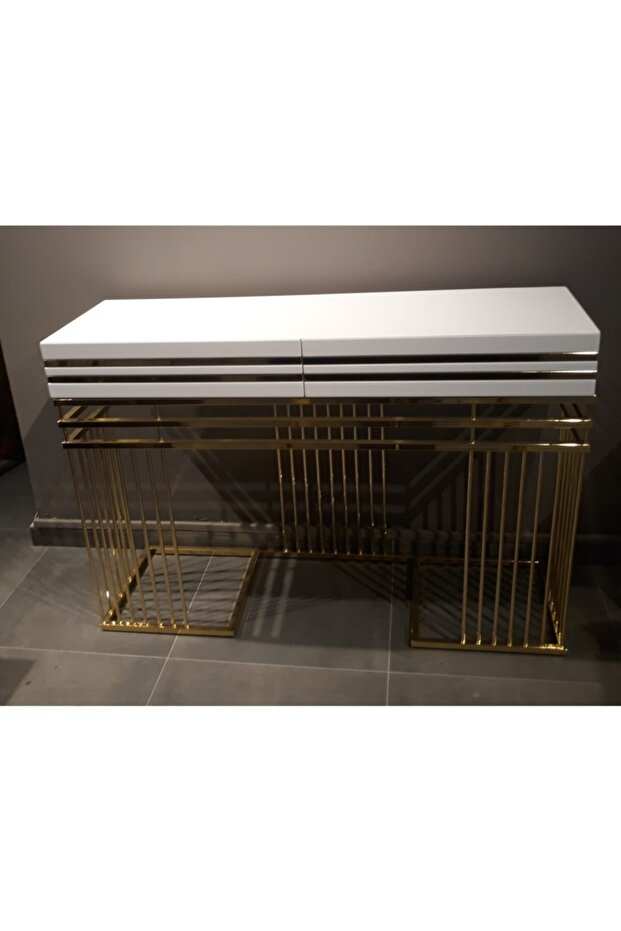 Çubuklu Dresuar - 1