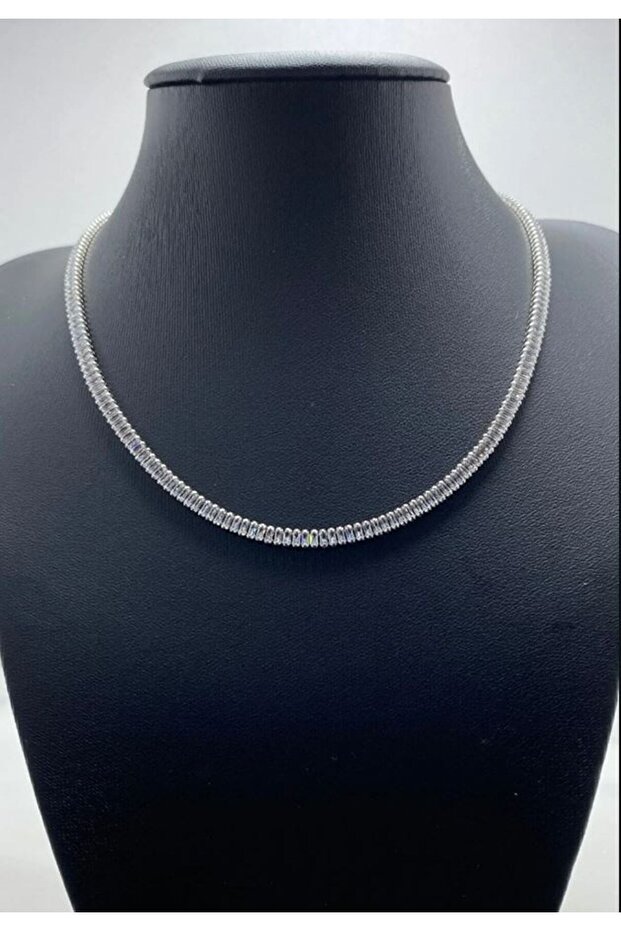 Baguette Model Waterway Zircon Stone Choker Necklace