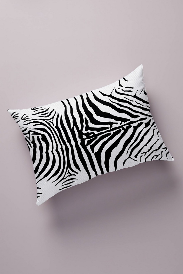Decorative Bead Quilted Surface Pillow Case (50x70cm) 156