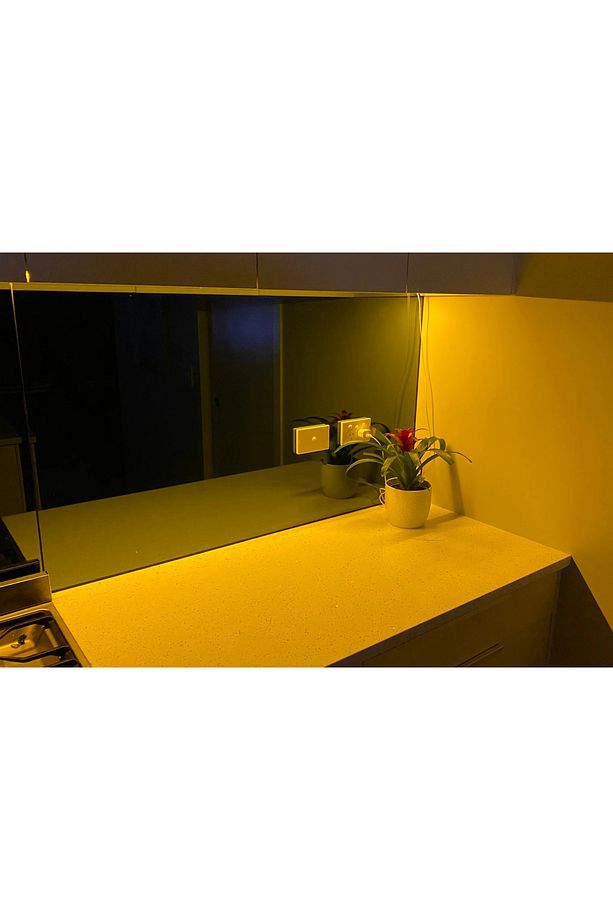 Şerit Led 5 Metre Amber Tak Çalıştır Adaptör Dahil | Tezgah, Dolap, Mutfak Aydınlatma - 4