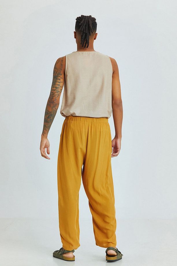 Relaxed Fit Dökümlü Erkek Pantolonu Sarı - 4
