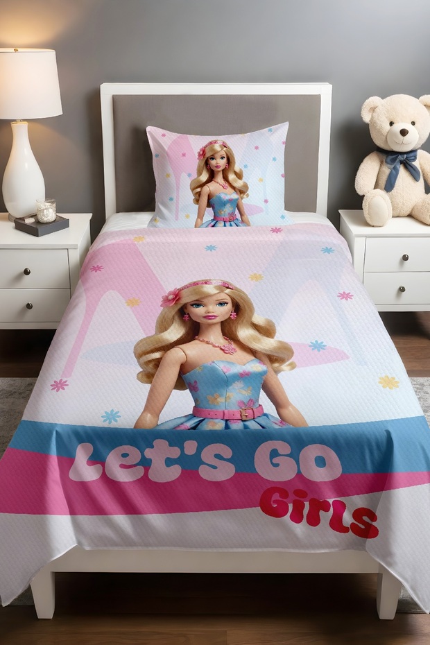 Barbie in Blue Dress Patterned Piqué Set (160x230cm)
