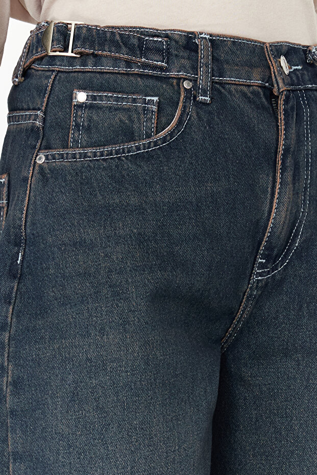 Koyu Mavi Bel Detaylı Yüksek Bel Denim Bermuda TWOSS24SR00173 - 4