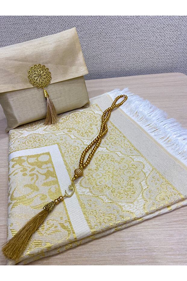 Gift Dowry Set with 3-Piece Shantuk Bag, Prayer Beads and Prayer Mat
