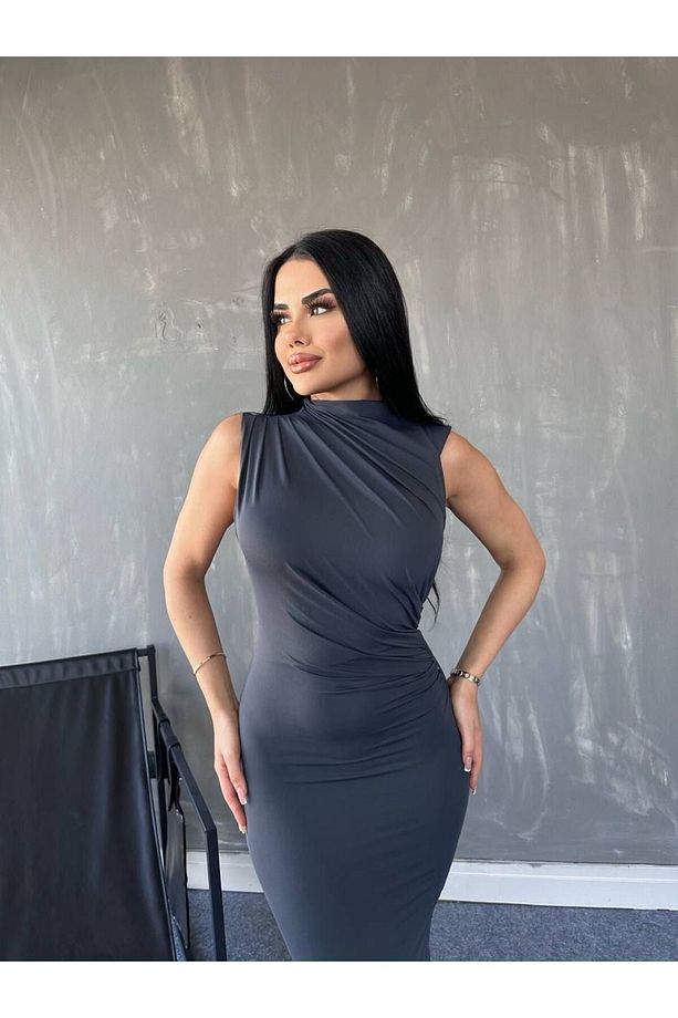 Büzgülü Drapeli Kolsuz Sandy Kumaş Uzun Elbise - 2