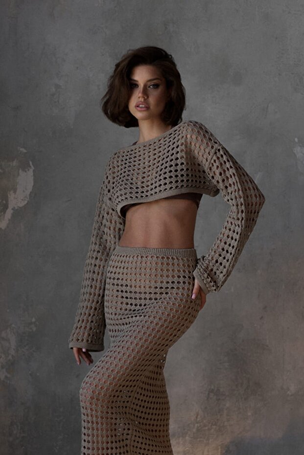 Santa Beige Crop - 1