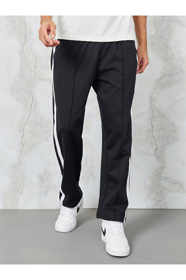 Side Contrast Tape Detail Relaxed Fit Jogger