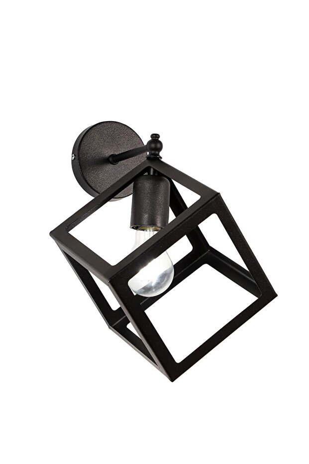 مكعب الشمعدان الأسود - 4