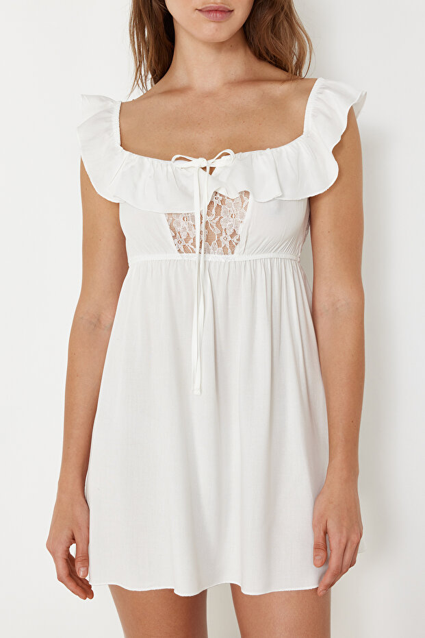 Bride/Bridal Beyaz Dantelli Fırfır Detaylı Kalın Askılı Viskon Dokuma Gecelik THMSS24GC00024 - 4