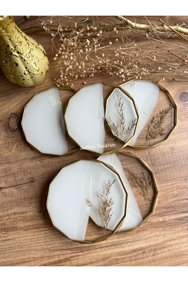 Set of 4 Epoxy Coasters with Gold Leaf