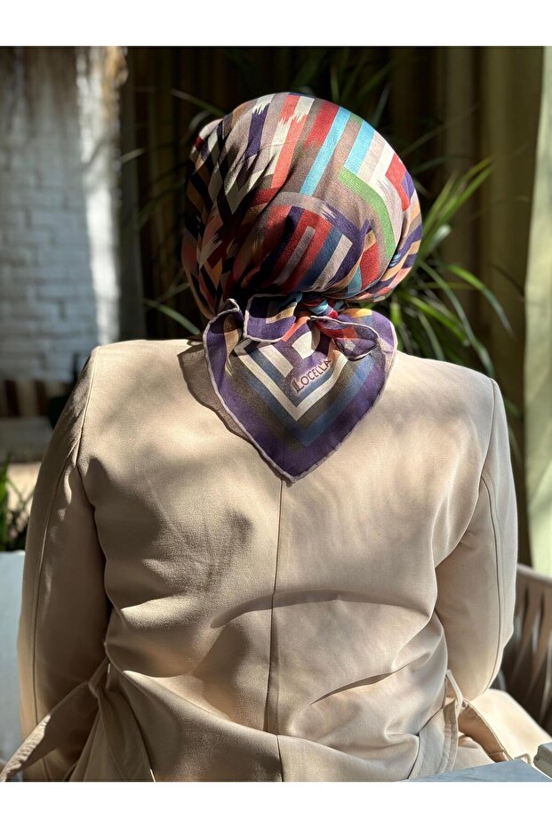 وشاح ناعم بنمط هندسي - 1