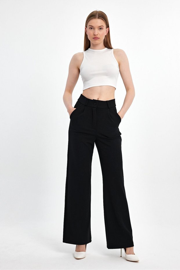 Flexible Fabric - Women's Palazzo Trousers with Pleats and Belt