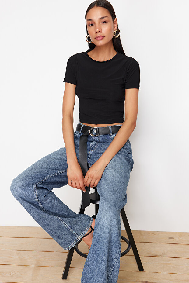 Siyah Fitted/Vücuda Oturan Crop Esnek Örme Bluz TWOSS24BZ00639 - 2