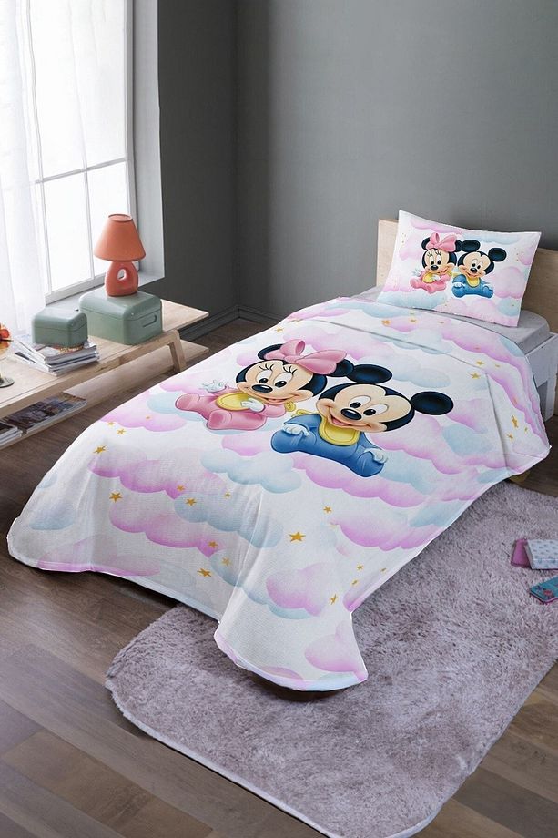 Bulutlu Mickey Ve Minnie Desenli Tek Kişilik Pike Takımı Ve Yatak Örtüsü - 1