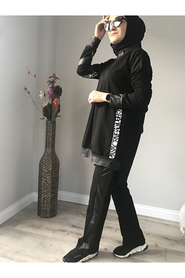 Black Tracksuit Set with Letter Stripe Detail
