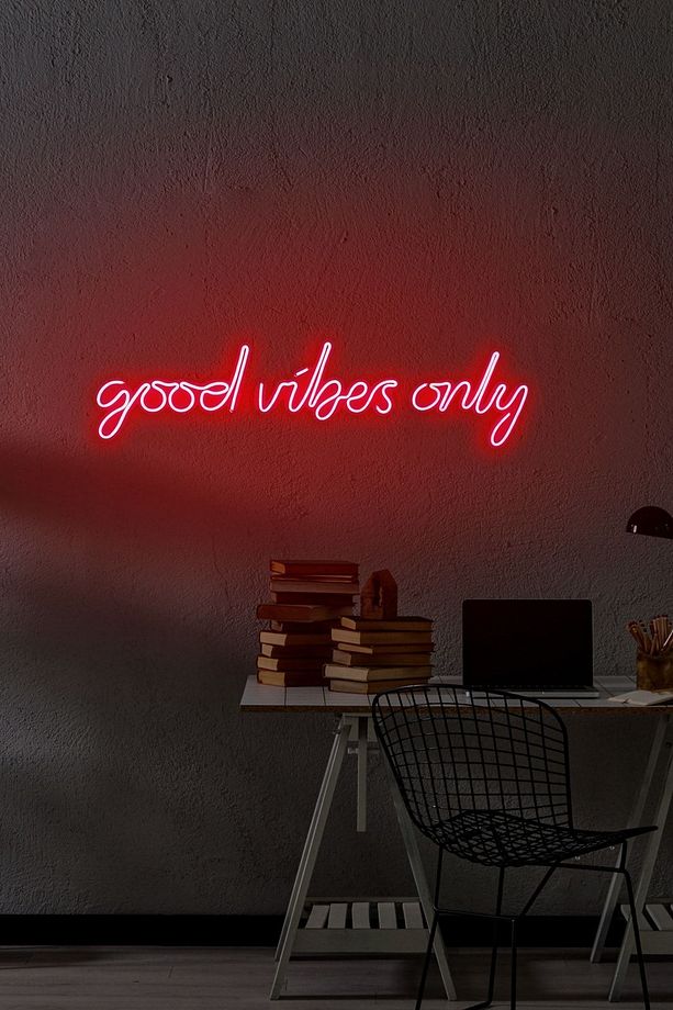 Neongraph Led Dekoratif Duvar Aydınlatması Neon Duvar Yazısı Good Vibes Only 64 X 18 Cm - 1