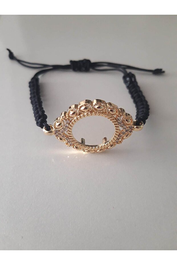 Quarter Framed String Bracelet