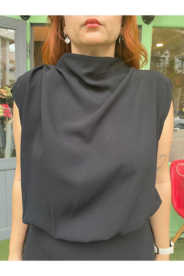 Siyah Kısa Tulum - 7