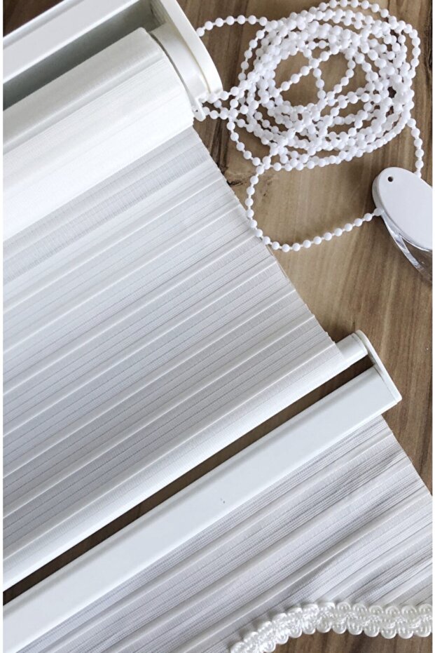 Beyaz Pliseli Zebra Stor Perde - 2