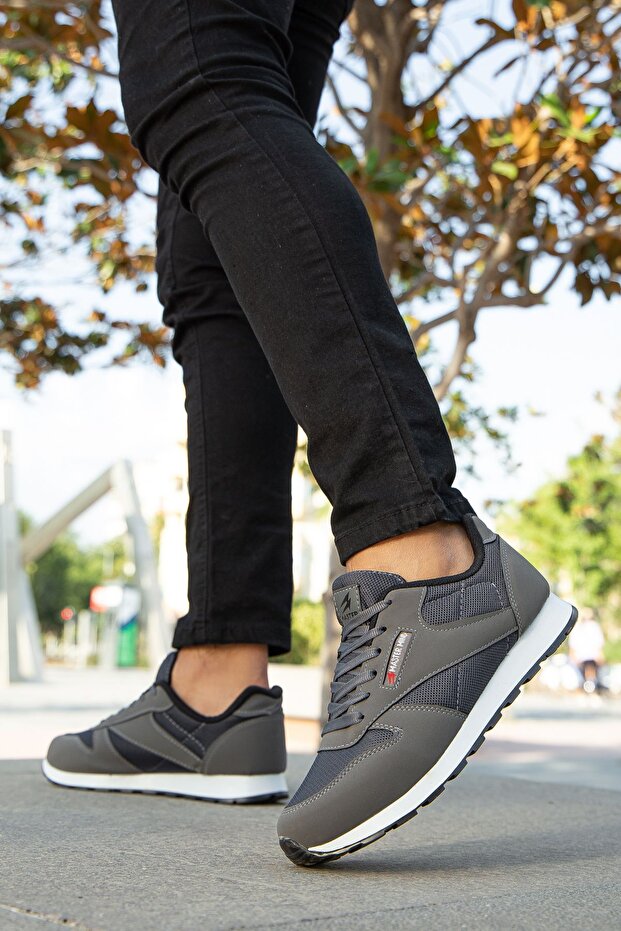 Men's Smoked Laced Daily Comfortable Durable Comfortable Lightweight Soft Sole Sneaker Sports Shoes