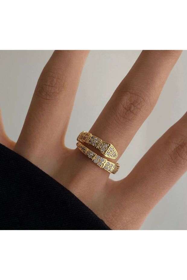 خاتم ثعبان قابل للتعديل من Bvlgari Model، مرصع بحجر زركون
