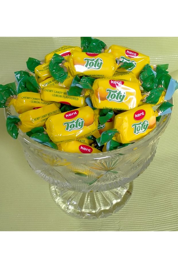 Tofy Lemon Flavored Holiday Candy 1 kg