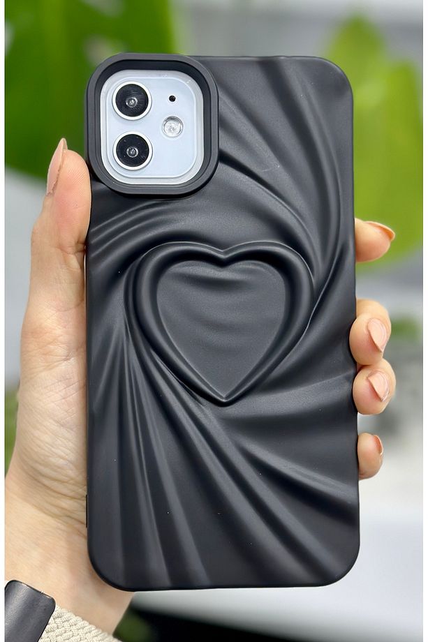 Apple Iphone 11 Uyumlu 3D Mat Saten Kalp Kabartma Desenli Darbe Önleyici Silikon Kılıf - 7
