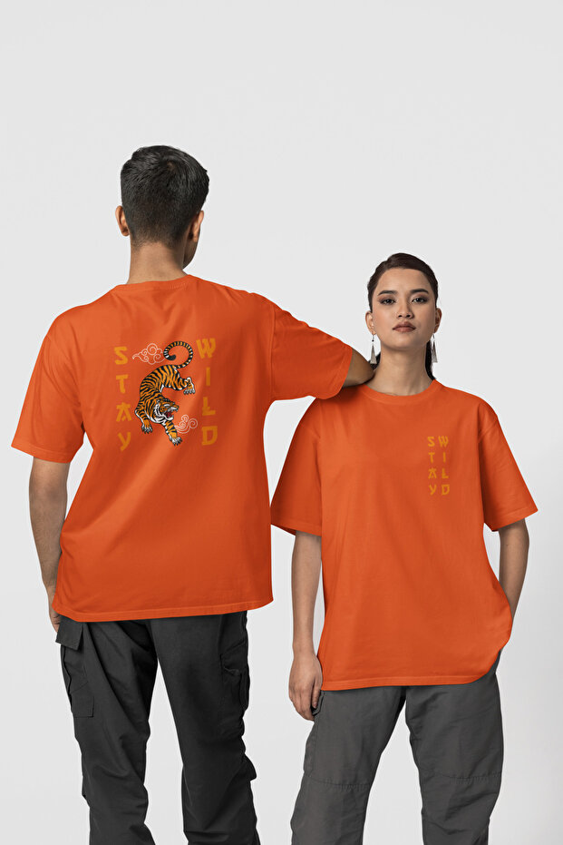 Stay Wild Front and Back Printed %100 Cotton White Women's/Men's Unisex Relaxed Fit Oversized T-Shirt