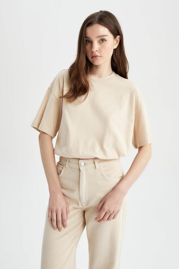 Oversize Fit Crew Neck Short Sleeve T-Shirt V4136Azns