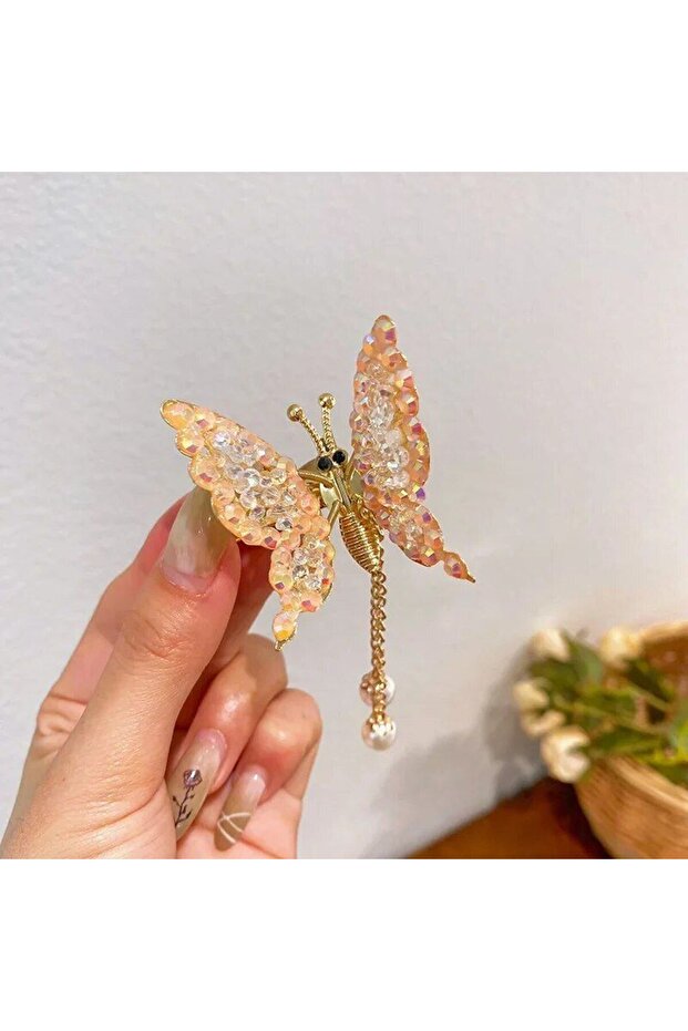 1 Piece of Butterfly Buckle with Moving Wings and Crystal Stones -226