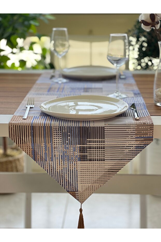New Season, Beige Soft Stripes Table Runner Tablecloth