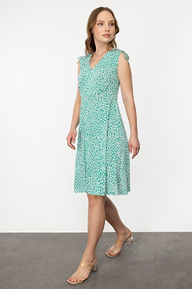 فستان واسع - نمط الأزهار - 1