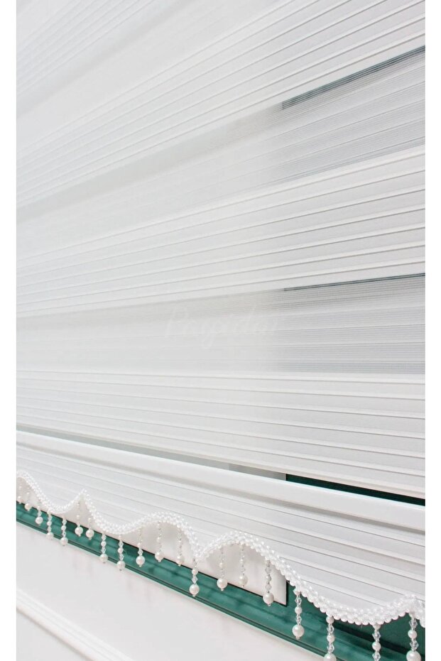 Beyaz Pliseli Boncuklu Zebra Stor Perde - 1