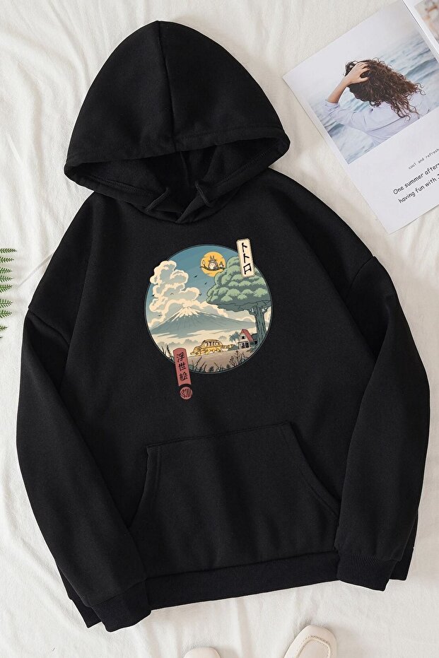 Unisex Neighbor's Ukiyo e Printed Sweatshirt