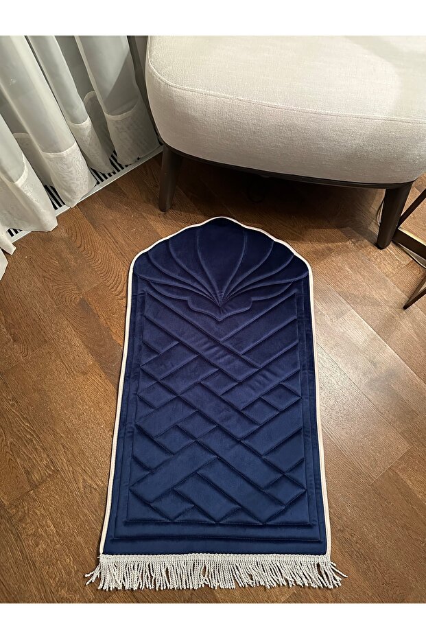 Lux Orthopaedic Molecular Prayer Rug