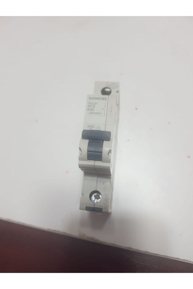 B SERİSİ  32 AMPER SİGORTA - 1