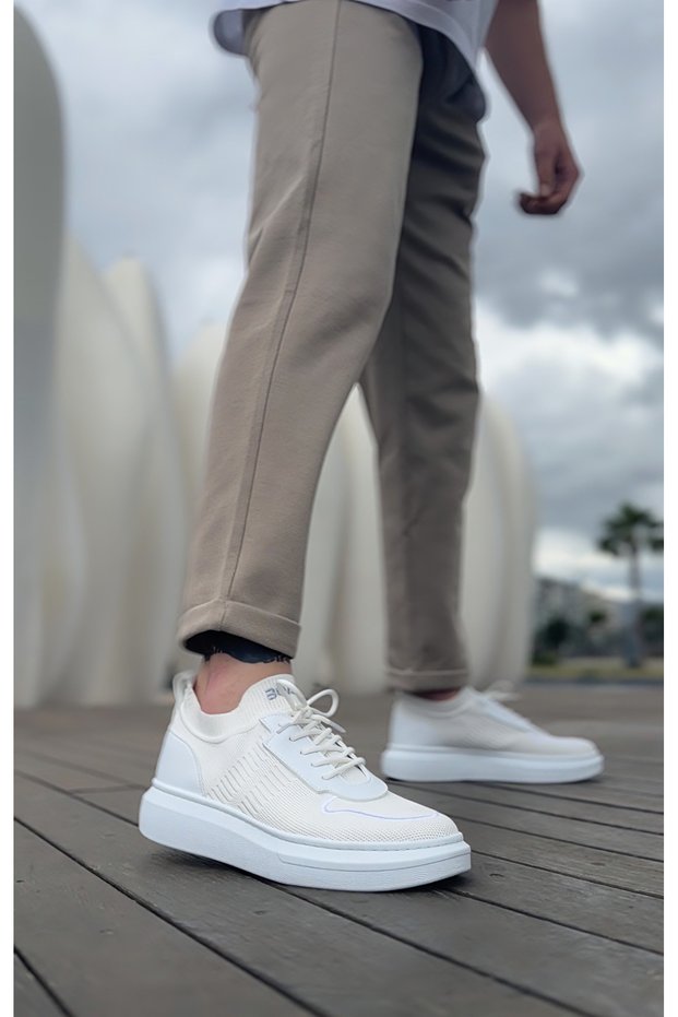Tugerdi White Knitwear Sports Shoes - Light Sole, Stylish Men, TGE230962